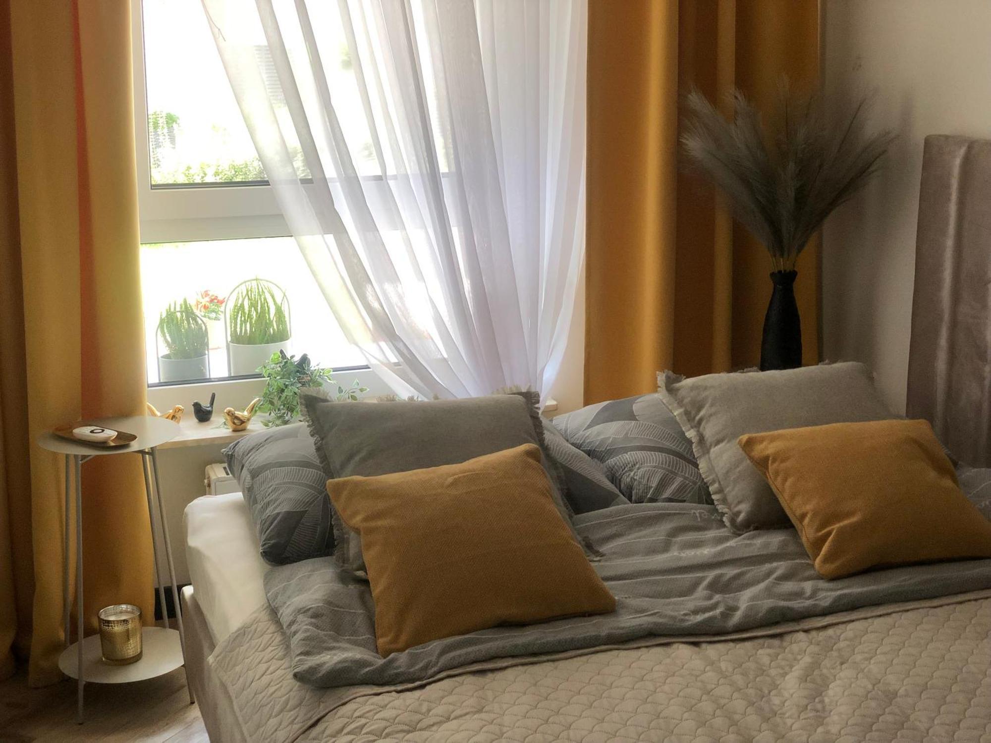 Komfortowe Apartamenty Kielce Klonowa ,Ogrodek, Garaz Podziemny, Samodzielne Wejscie Na Kod 24H Extérieur photo